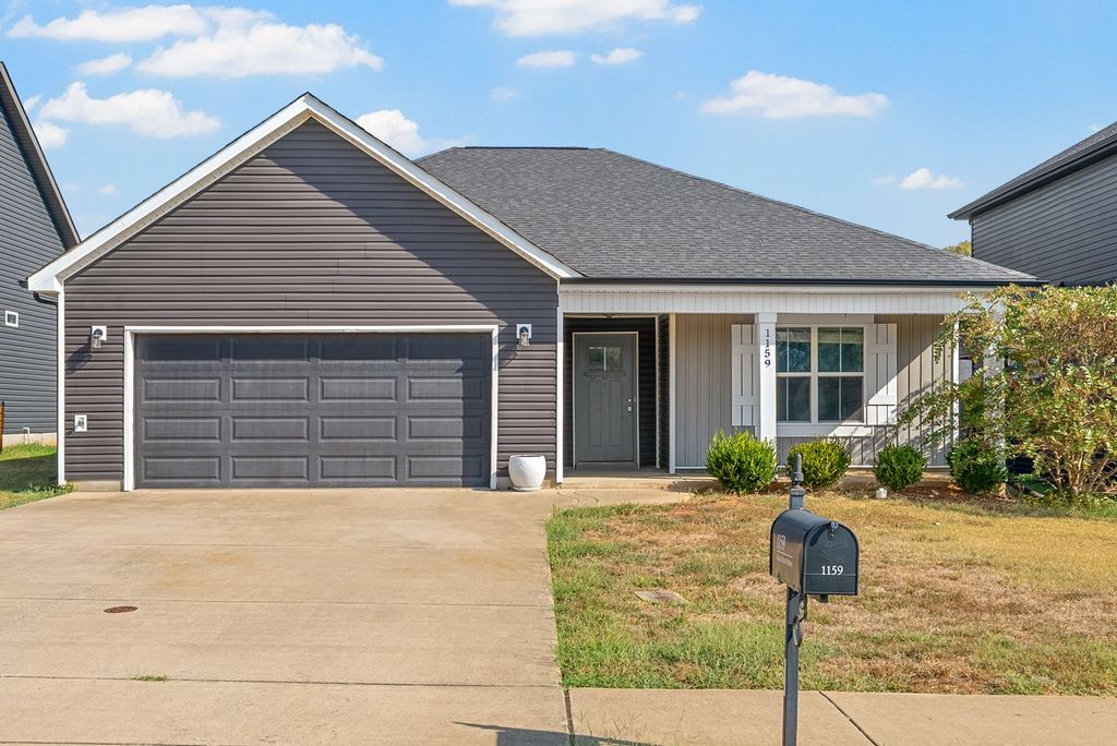 1159 Eagles Bluff Drive, Clarksville, TN 37040