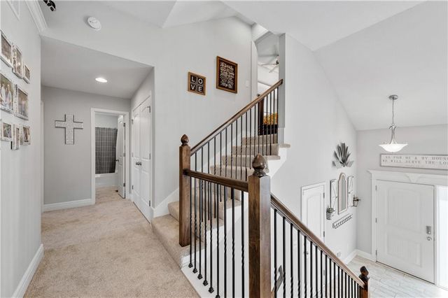 802 154th Circle, Basehor, KS 66007