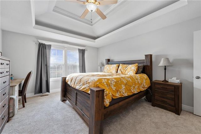 802 154th Circle, Basehor, KS 66007