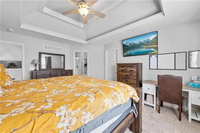 802 154th Circle, Basehor, KS 66007