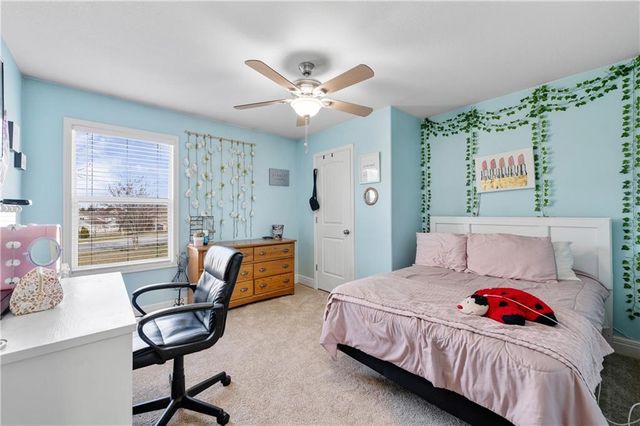 802 154th Circle, Basehor, KS 66007