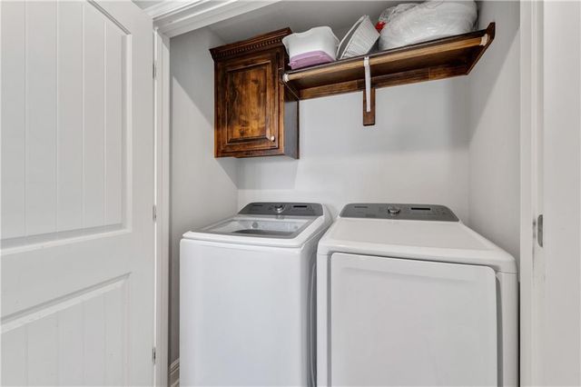 802 154th Circle, Basehor, KS 66007