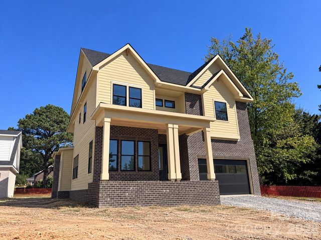 6623 Shaftesbury Road, Charlotte, NC 28270