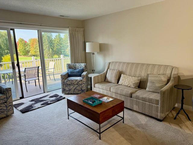 5148 Valleyway Drive, Williamsburg, MI 49690