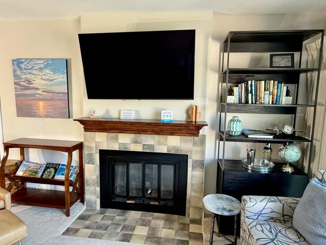 5148 Valleyway Drive, Williamsburg, MI 49690