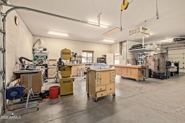 2765 E EL MORO Avenue, Mesa, AZ 85204