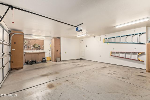 2765 E EL MORO Avenue, Mesa, AZ 85204