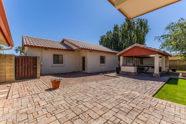 2765 E EL MORO Avenue, Mesa, AZ 85204