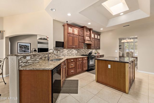 2765 E EL MORO Avenue, Mesa, AZ 85204