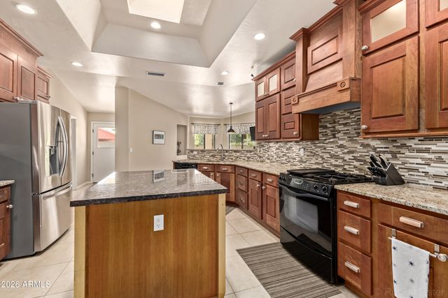 2765 E EL MORO Avenue, Mesa, AZ 85204