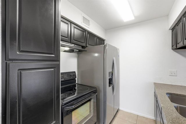 10501 South Drive 288, Houston, TX 77099