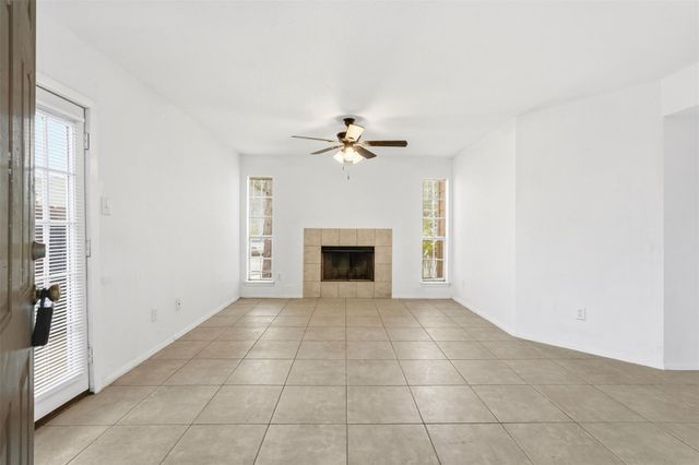 10501 South Drive 288, Houston, TX 77099