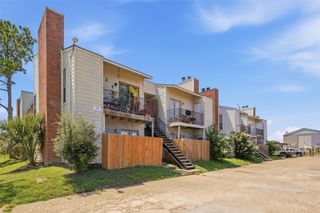 10501 South Drive 288, Houston, TX 77099