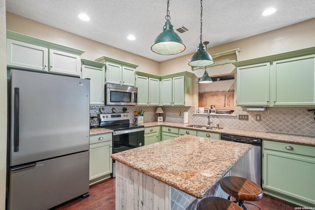 15102 Preston Hollow, San Antonio, TX 78247
