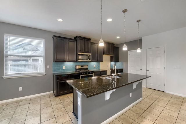 421 La Joya PASS, Leander, TX 78641