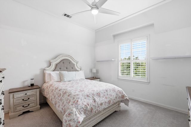 686 Knob Hill Court, Argyle, TX 76226