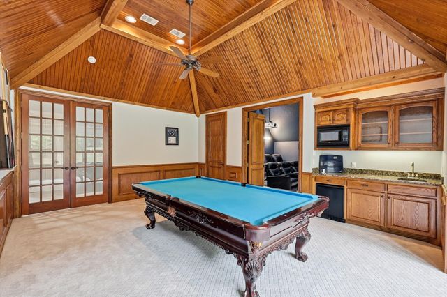 686 Knob Hill Court, Argyle, TX 76226