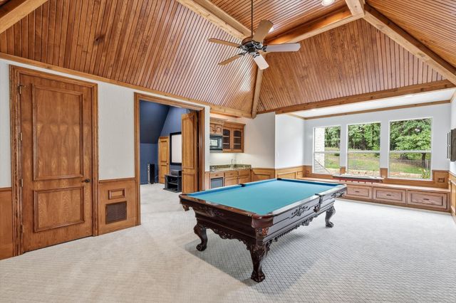 686 Knob Hill Court, Argyle, TX 76226