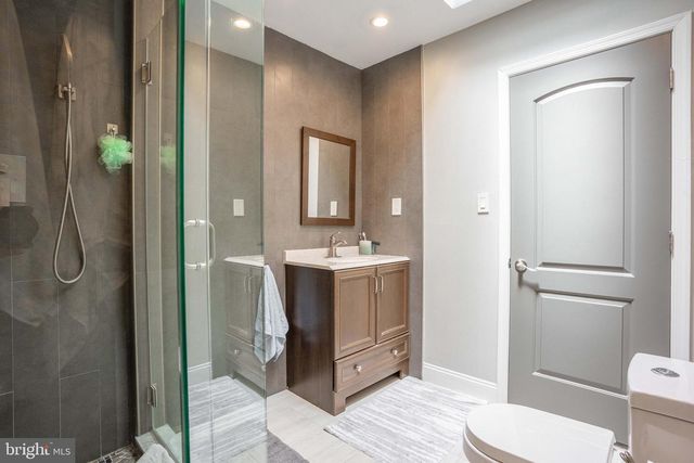 7931 LEONARD ST, Philadelphia, PA 19152