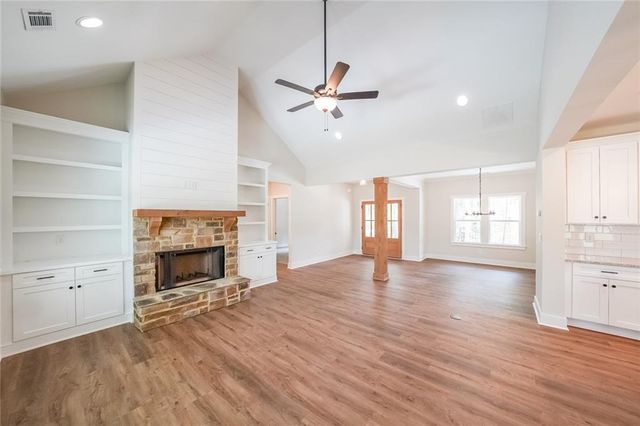 181 Lexie Ct, Rockmart, GA 30153