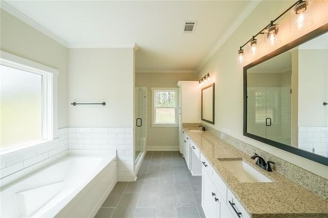 181 Lexie Ct, Rockmart, GA 30153