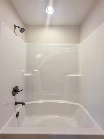 181 Lexie Ct, Rockmart, GA 30153