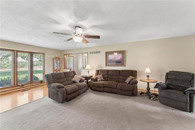 26966 Willow Drive, Paola, KS 66071