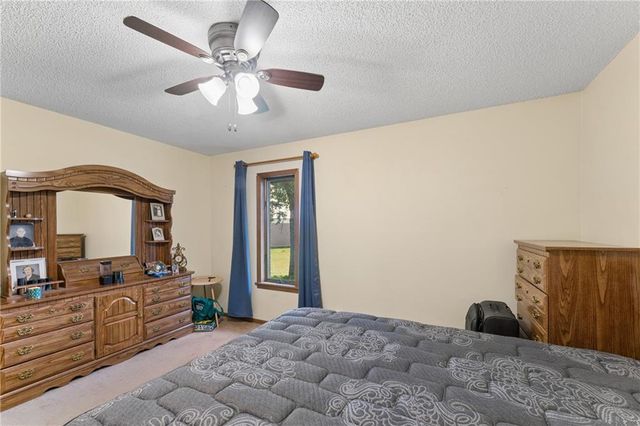 26966 Willow Drive, Paola, KS 66071