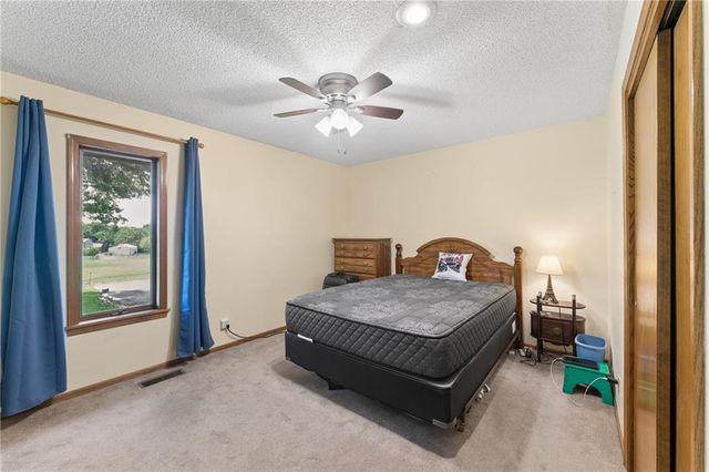 26966 Willow Drive, Paola, KS 66071