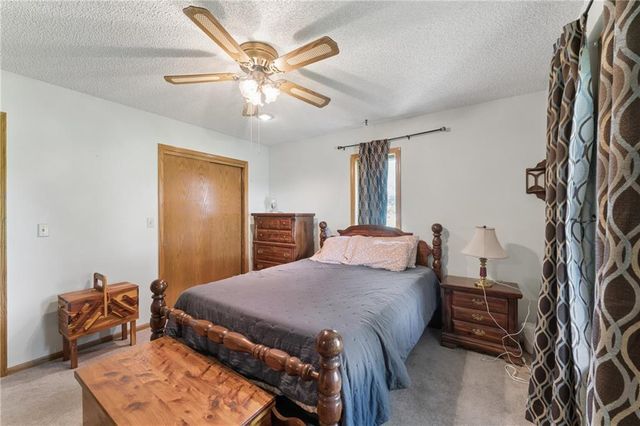 26966 Willow Drive, Paola, KS 66071
