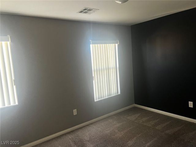 6593 Pacific Screech Place, North Las Vegas, NV 89084