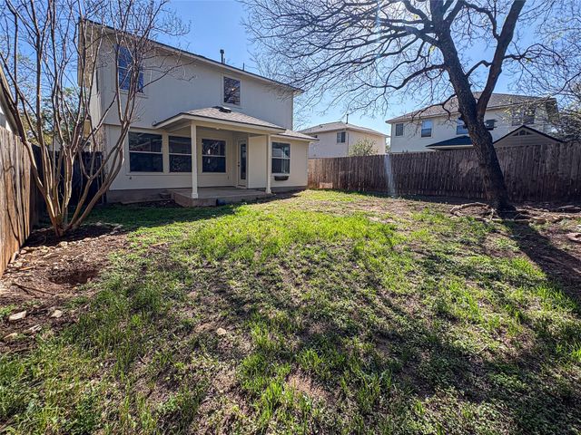 11704 Paul E Anderson DR, Austin, TX 78748