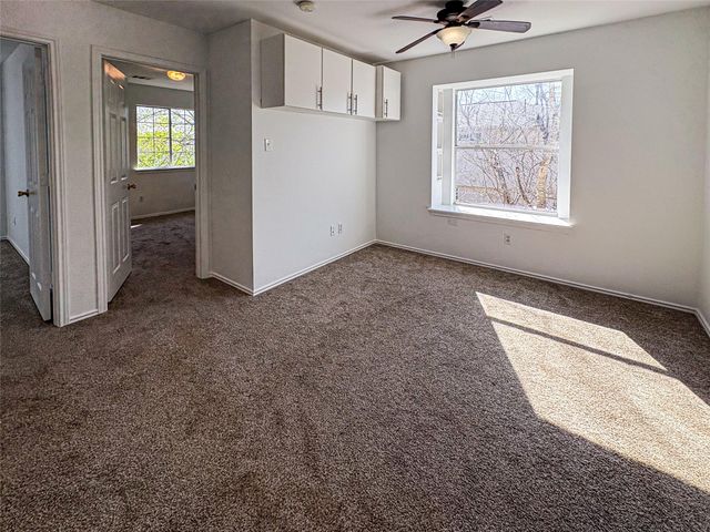 11704 Paul E Anderson DR, Austin, TX 78748