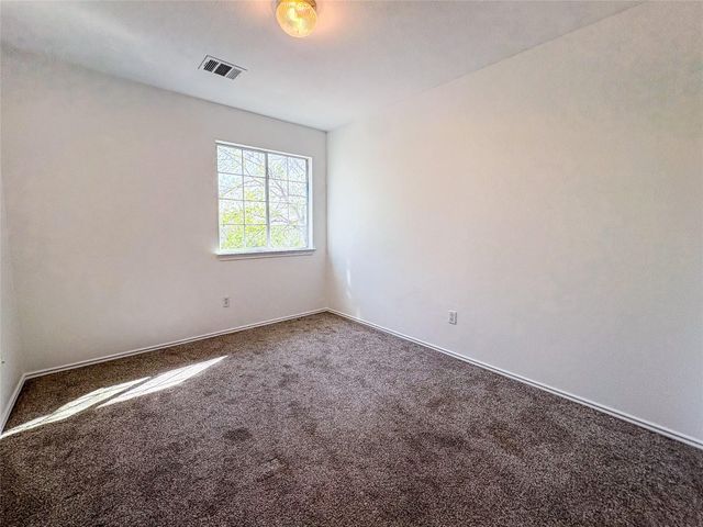 11704 Paul E Anderson DR, Austin, TX 78748