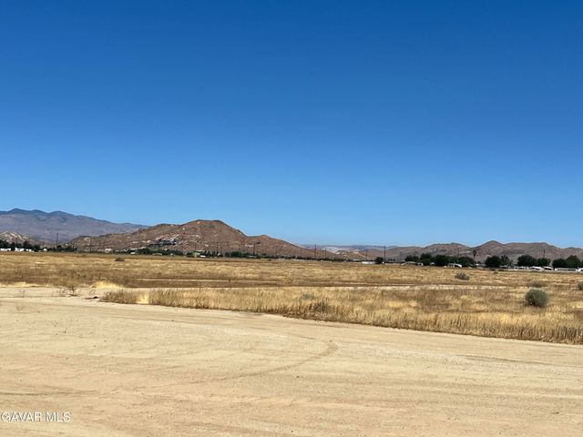 Astoria Ave Avenue, Rosamond, CA 93560