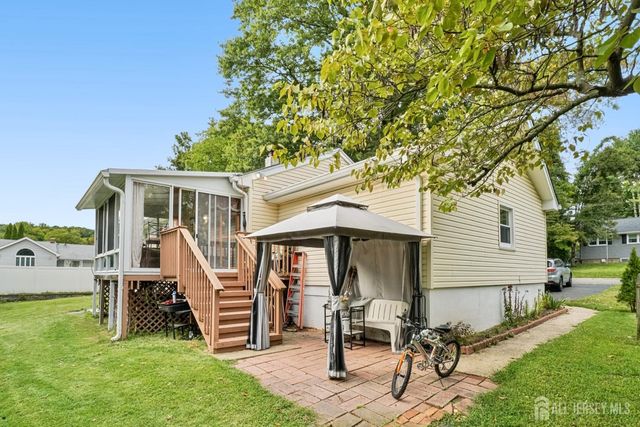 21 Coolidge Avenue, East Brunswick, NJ 08816