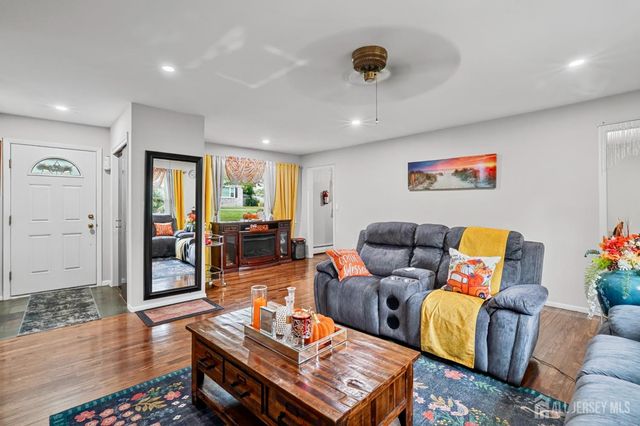 21 Coolidge Avenue, East Brunswick, NJ 08816