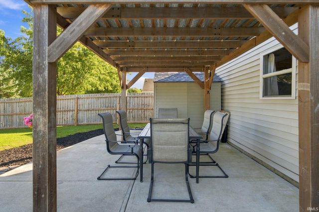2990 Peebleshire Lane, Lafayette, IN 47909