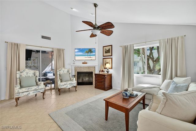 3136 Kings Lake BLVD 7546, Naples, FL 34112