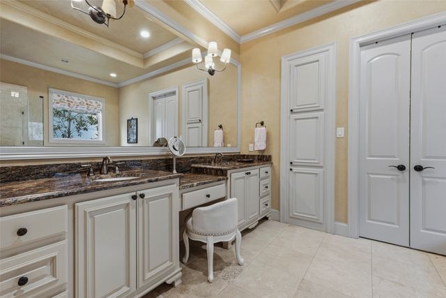 414 Wyndham Crest, Westworth Village, TX 76114
