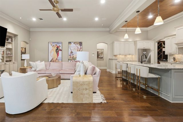 414 Wyndham Crest, Westworth Village, TX 76114