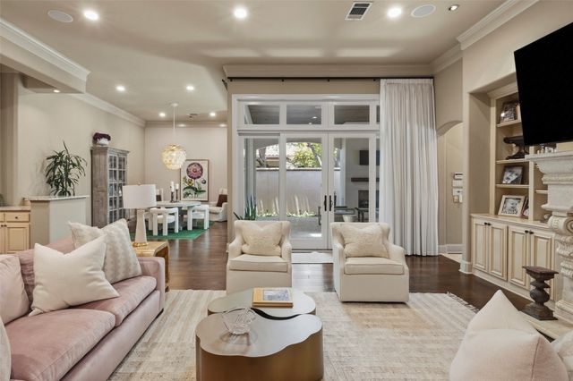414 Wyndham Crest, Westworth Village, TX 76114