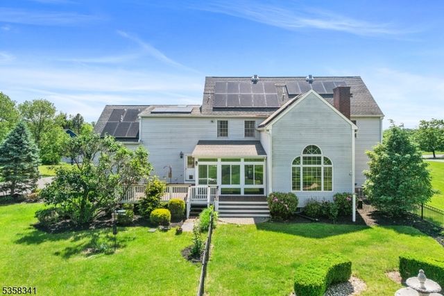 45 Wagner Lane, Hillsborough Twp., NJ 08844