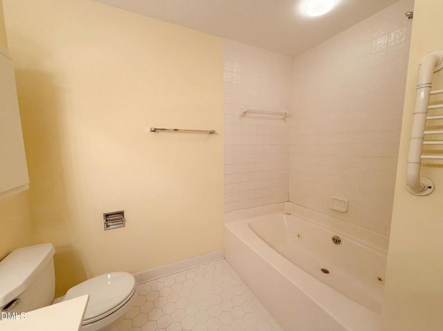 320 Summerwalk Circle, Chapel Hill, NC 27517