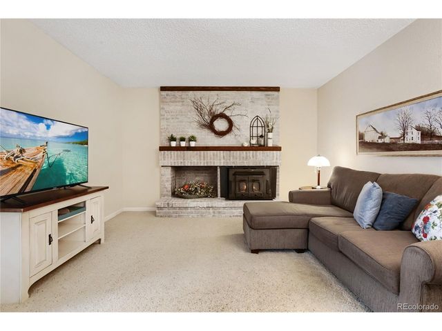 745 Dover St, Broomfield, CO 80020