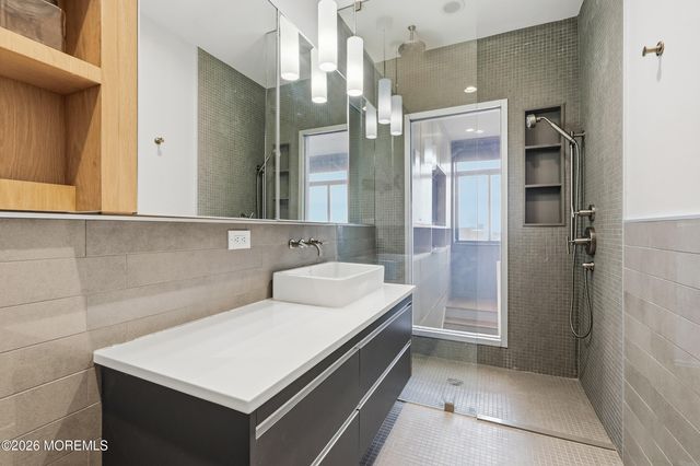 601 Bangs Avenue 703, Asbury Park, NJ 07712