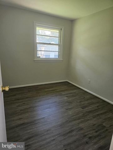 6453 FAIRBORN TER, Hyattsville, MD 20784