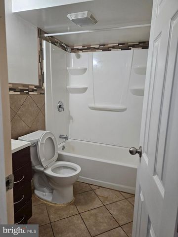 6453 FAIRBORN TER, Hyattsville, MD 20784