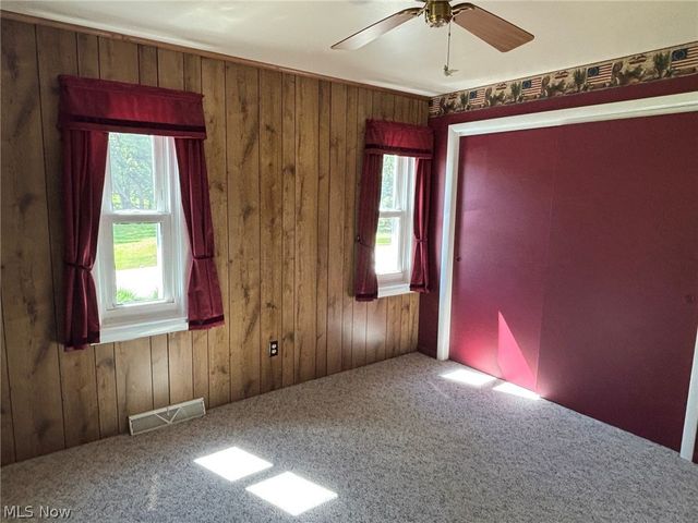 1961 Killian Road, Akron, OH 44312