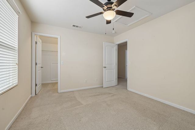 1075 Riverwood Village Blvd, Hermitage, TN 37076